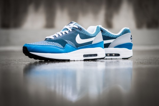 nike-airmax1-jacquard-blue-1