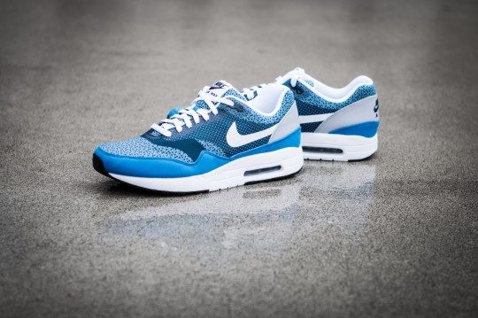 nike-airmax1-jacquard-blue-2