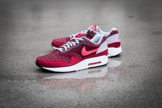 nike-airmax1-jacquard-red-2