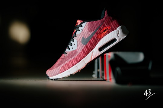 nike-airmax90-jacquard-current-2-1