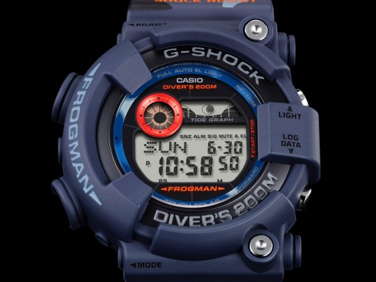 Limited-Edition-G-Shock-Frogman-GF8250CF-2D_1