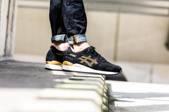 asics-h5e3l-9090-gel-lyte-iii-lc-black-1