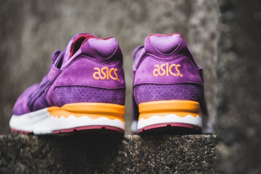 Asics-Gel-Lyte-V-H5D2L-3333-Image-3