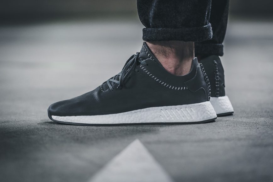 adidas-bb3117-nmd-r2-wh-3