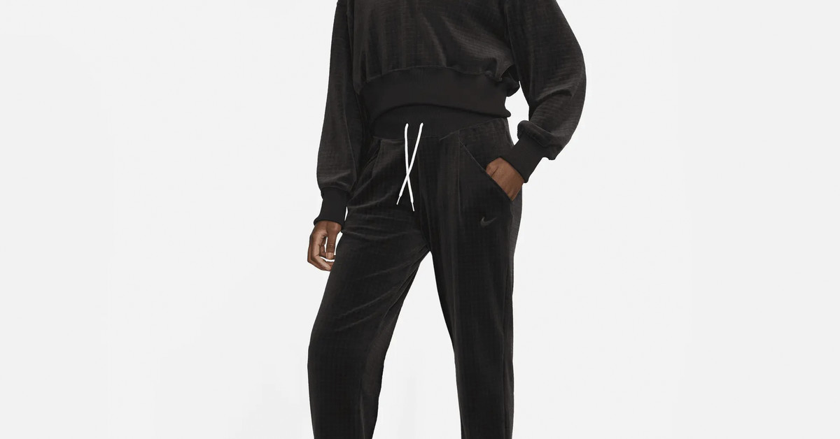 Velour discount nike sweatsuit