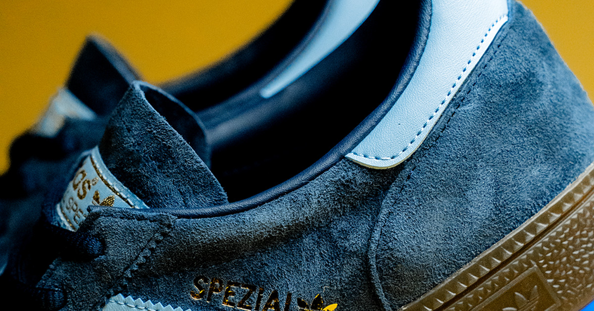 Handball Spezial 'Navy Gum' - Adidas - BD7633 - collegiate navy/clear  sky/gum